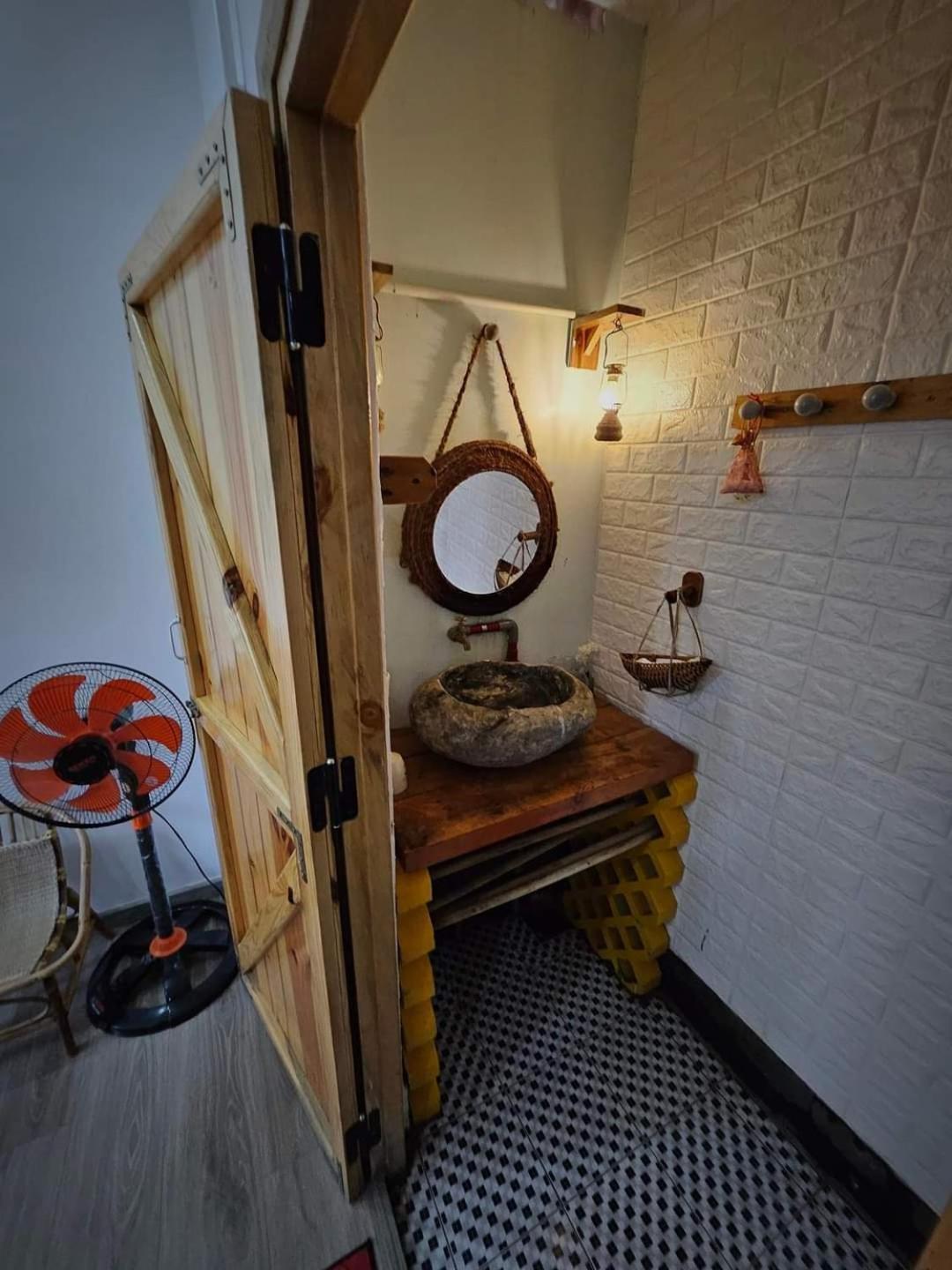 Homestay- Nha Nghi Xom Ro Dong Tac Esterno foto